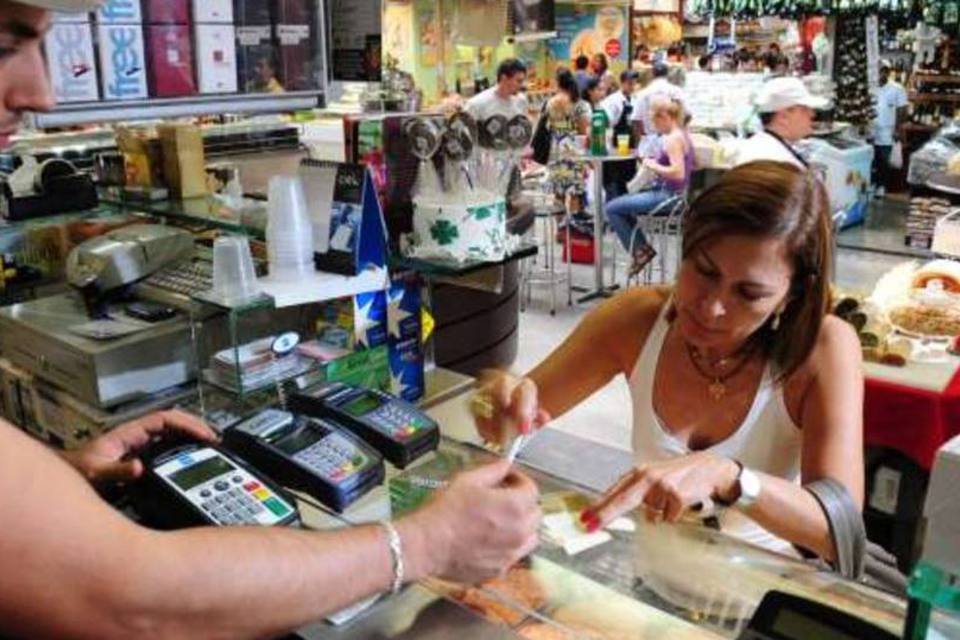 Inadimplência do consumidor aumenta 6,9% em junho