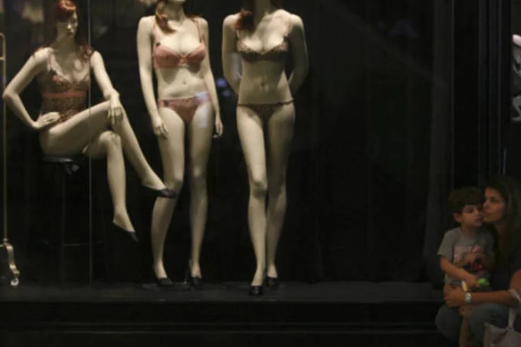 
	Shoppings: o desempenho do setor ficou abaixo do esperado pela associa&ccedil;&atilde;o, que reduziu suas expectativas para o fechamento do ano
 (Dado Galdieri/Bloomberg)