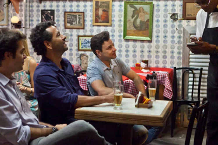 Cena do filme "E aí comeu?" (Divulgação)