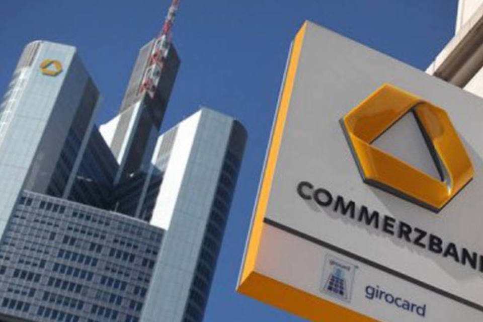 Commerzbank tem lucro líquido de 90 mi de euros no 4º tri