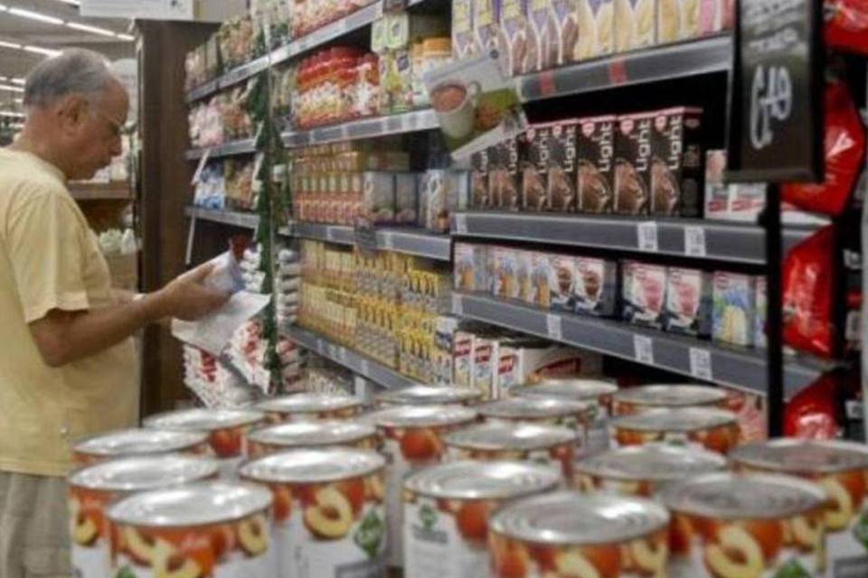 Vendas de supermercados no Brasil sobem 2,91% ante 2013