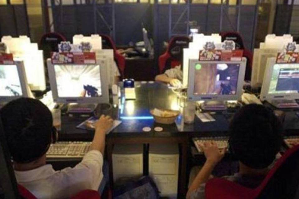 Chinês morre em cibercafé e é encontrado após 9 horas