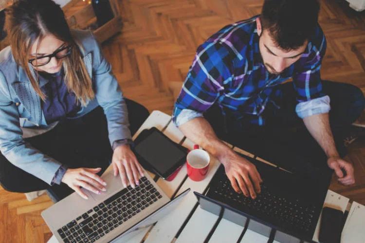 Publicidade em marketplaces deve crescer 550% até 2023, revela estudo (Pekic/Thinkstock)