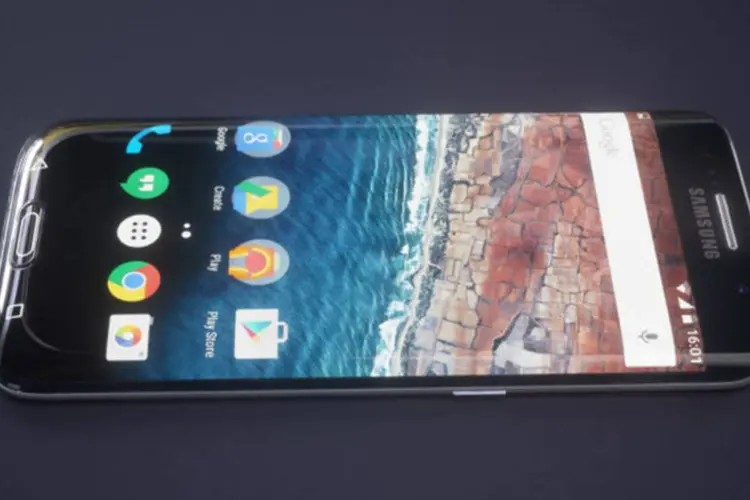 Galaxy S7: versão imaginada por designer tem tela com curvas em três pontos (Reprodução/YouTube)