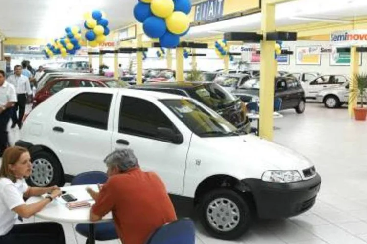 É a Lei: carros novos e usados têm garantia de pelo menos três meses (.)