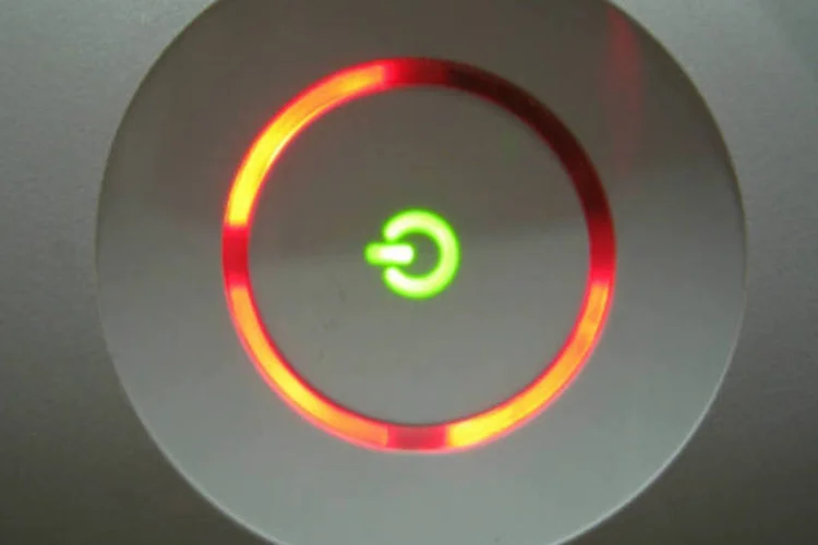 
	Todos os rumores confirmam at&eacute; o momento que o console precisar&aacute; de conex&atilde;o em tempo integral para jogo, apesar de toda a repercuss&atilde;o negativa que o recurso teve junto aos gamers
 (Divulgação)