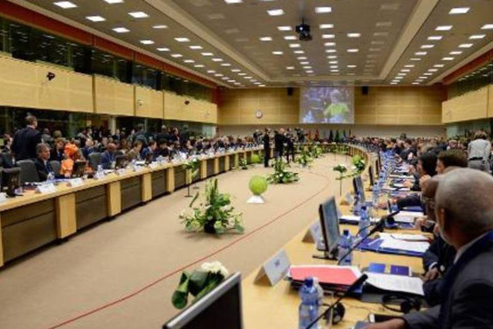 Bruxelas sedia conferência para acabar com epidemia de ebola