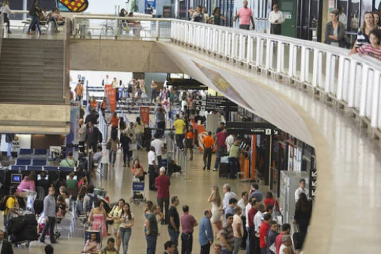 
	Aeroporto de Confins: a abertura dos envelopes de propostas para&nbsp;aeroportos de&nbsp;Gale&atilde;o&nbsp;e&nbsp;Confins&nbsp;est&aacute; marcada para a sexta-feira
 (Infraero)