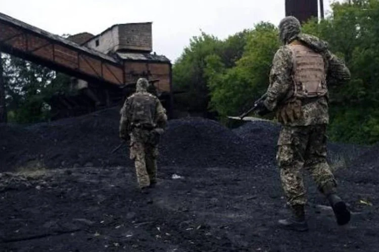
	Militantes pr&oacute;-R&uacute;ssia: UE quer alcan&ccedil;ar entidades que ameacem integridade da Ucr&acirc;nia
 (Dominique Faget/AFP)