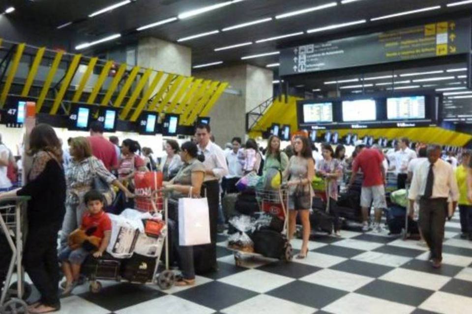 Aeroportos devem receber 5,3 mi de passageiros no carnaval