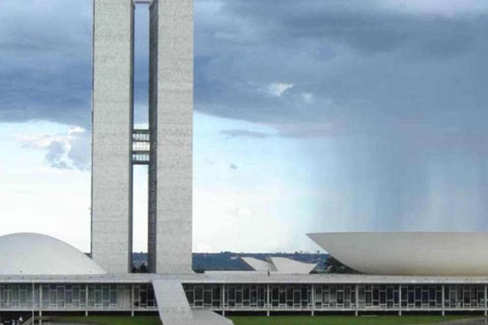 Áreas do DF ficam 20 minutos sem luz nesta tarde