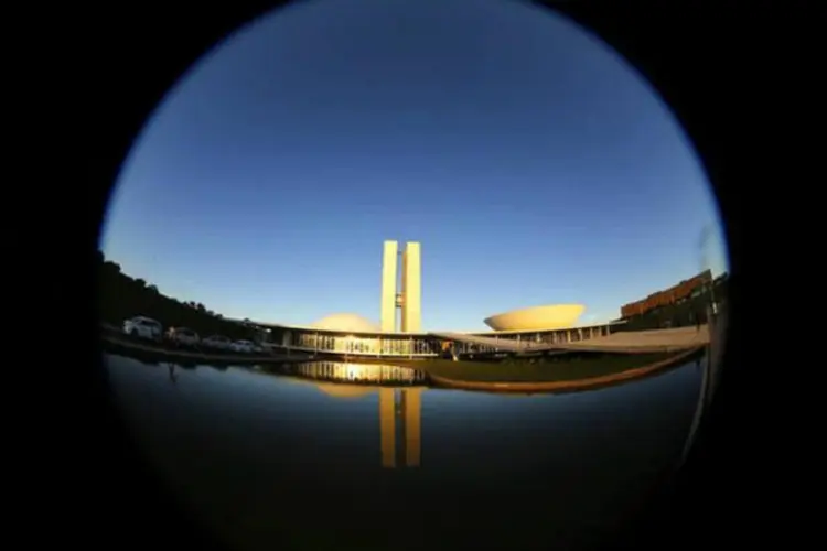 
	Congresso Nacional, em Bras&iacute;lia: Or&ccedil;amento aprovado tamb&eacute;m amplia os recursos destinados para o Fundo Partid&aacute;rio
 (Jorge Silva/Reuters)