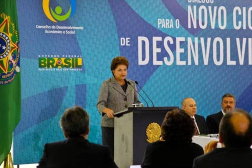Dilma cancela participação no Fórum Econômico, no Rio
