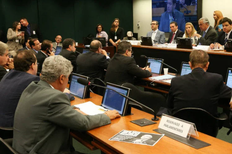 
	Reuni&atilde;o do Conselho de &Eacute;tica para an&aacute;lise de parecer contra Eduardo Cunha
 (Lula Marques/Agência PT)