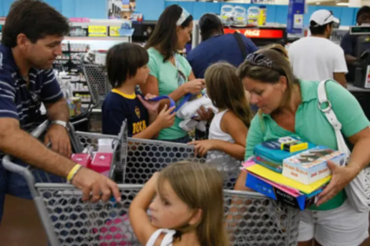Segundo economista, o aumento consumo familiar cria pressões inflacionárias (./Reprodução)