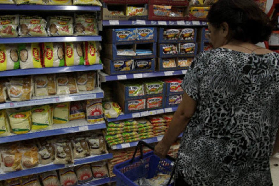 Alimentos puxam inflação na segunda semana de outubro