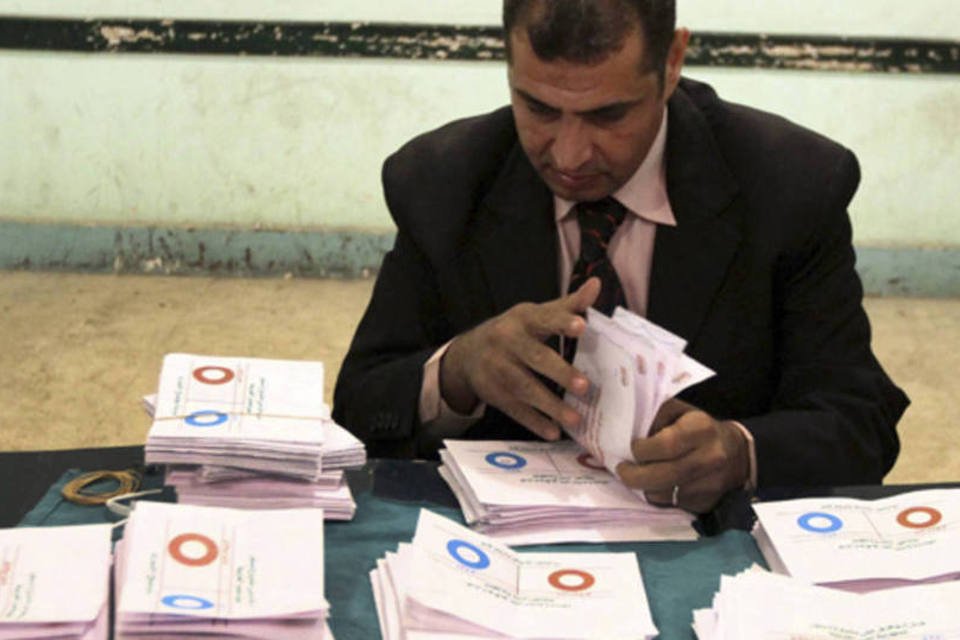Presidente egípcio sanciona a nova Constituição