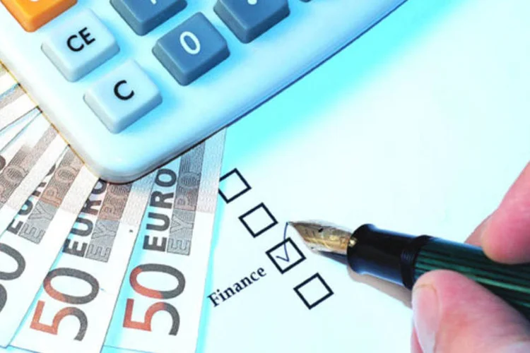 Quanto investir e onde encontrar dinheiro são informações que devem estar no seu planejamento financeiro (Dreamstime.com)
