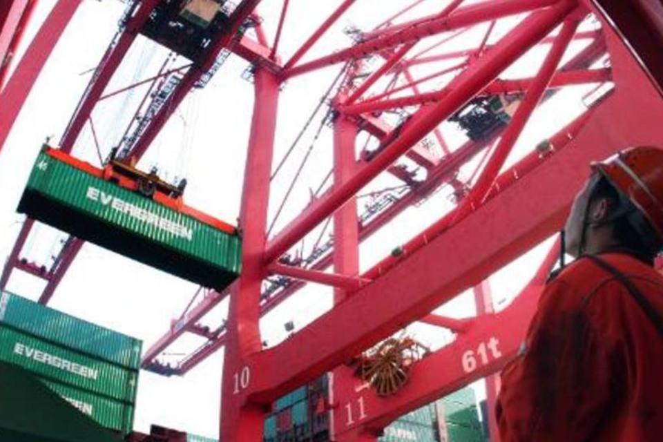 Importações chinesas de commodities caem em maio