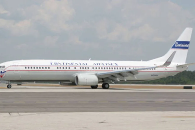 Aeronave da Continental Airlines: empresa divulgou um prejuízo, principalmente por causa do aumento de custos, como na compra de combustível (.)