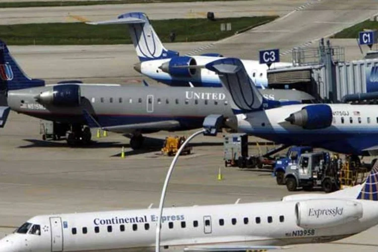  Continental e United Airlines reverteram prejuízo de um ano atrás (Frank Polich/Getty Images)