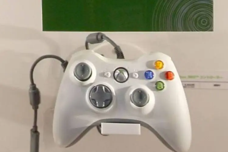 
	Controle do Xbox: na previs&atilde;o do diretor de marketing, o Xbox 360 ainda tem pelo menos 100 novos games para receber at&eacute; o fim do ciclo
 (Koichi Kamoshida/Getty Images)