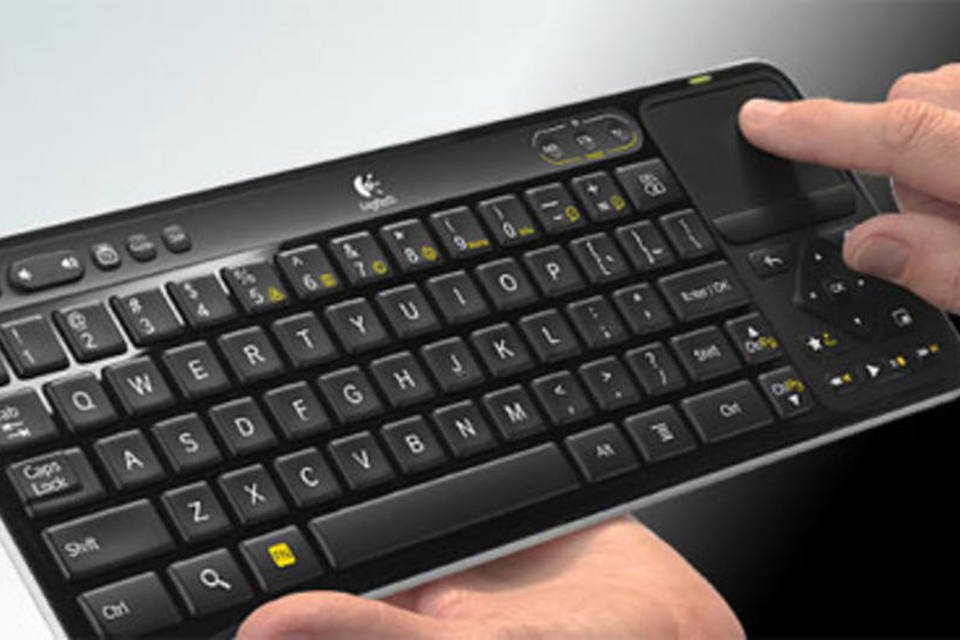 Logitech apresenta primeiro aparelho com Google TV