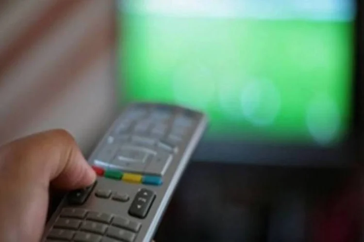 
	At&eacute; o m&ecirc;s de maio, a base de domic&iacute;lios com TV paga no Brasil terminou em 17 milh&otilde;es, o que atingiria cerca de 55 milh&otilde;es de telespectadores
 (Wikimedia Commons)