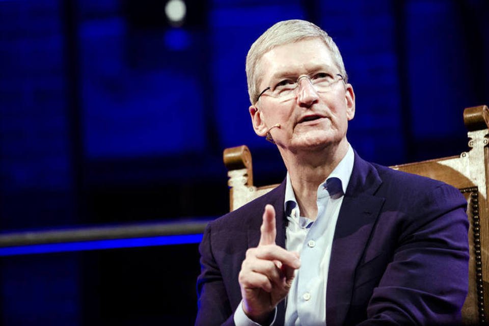 Tim Cook vende US$ 36 milhões em ações da Apple