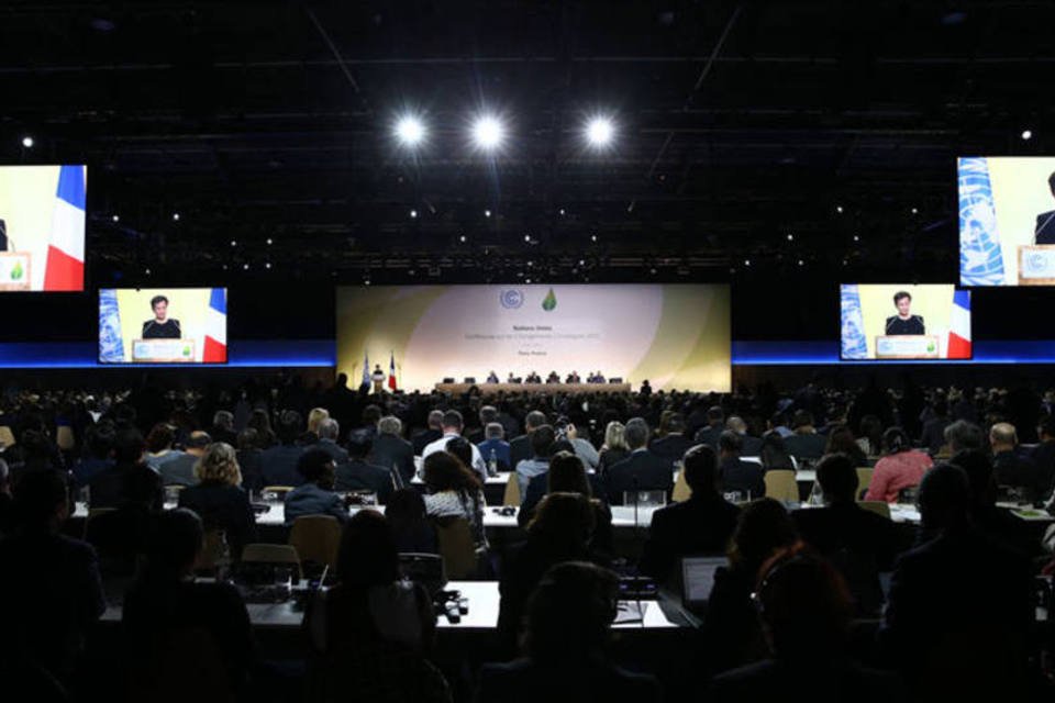 Acordo da COP21 é concluído e será apresentado hoje