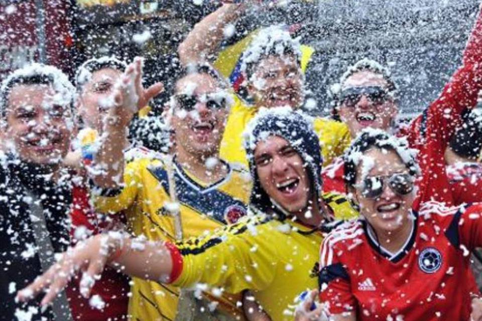 Colômbia proíbe até venda de farinha para jogo com o Brasil