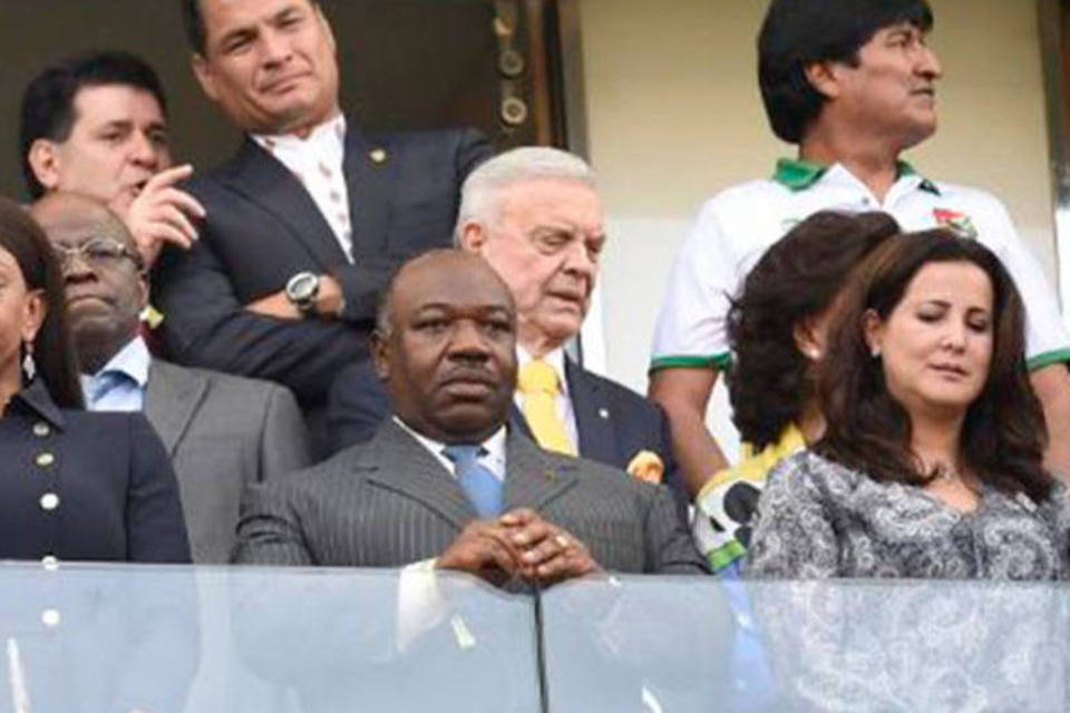 Presidente do Equador veio à abertura da Copa apoiando Dilma