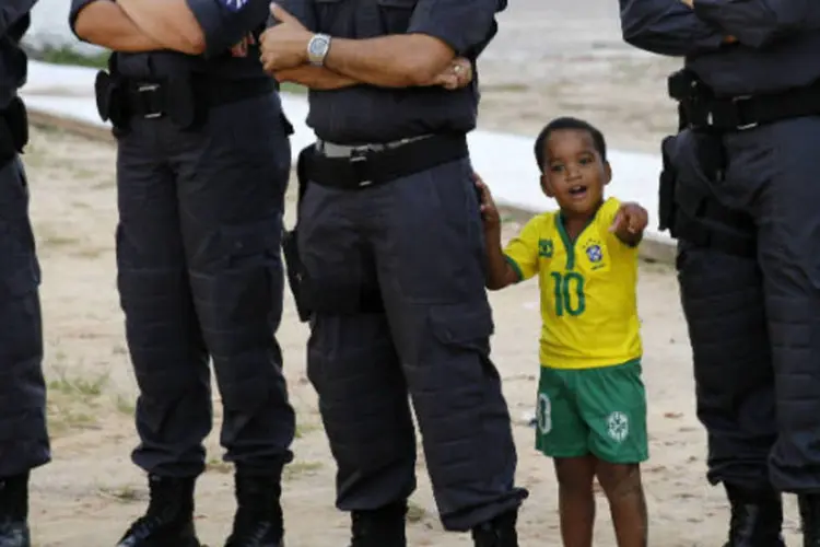 
	Seguran&ccedil;a: c&aacute;lculo do custo da viol&ecirc;ncia re&uacute;ne tamb&eacute;m os gastos com pris&otilde;es e unidades de medida socioeducativase com seguran&ccedil;a p&uacute;blica
 (REUTERS/Toru Hanai)