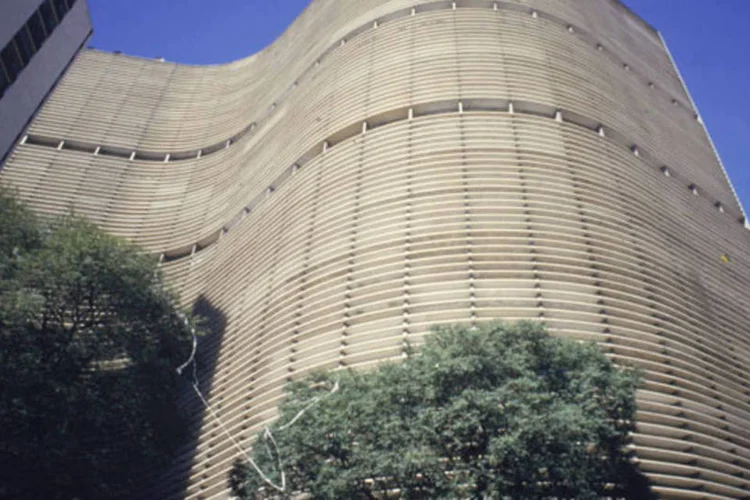 
	Edif&iacute;cio Copan, no centro de S&atilde;o Paulo: pr&eacute;dio fica pr&oacute;ximo a local do assassinato
 (Luiz Aureliano / Veja São Paulo)