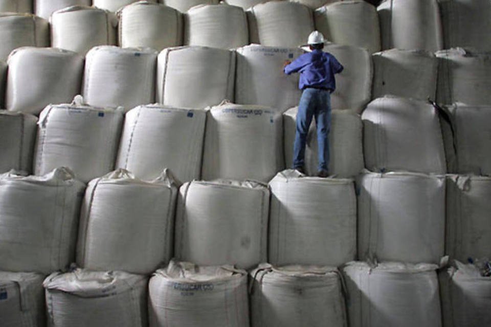 Importação de açúcar pela China cai 35% em agosto