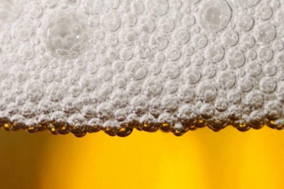 Barriga de cerveja é mito, diz estudo