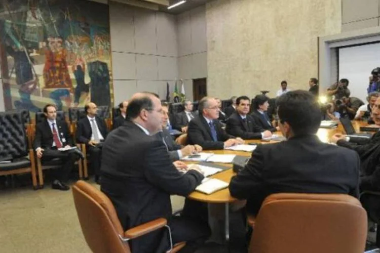 
	A&nbsp;reuni&atilde;o do Copom ocorre em duas etapas, ter&ccedil;a e quarta-feira, e ao fim da segunda etapa, depois do fechamento dos mercados, o BC emite nota sobre a decis&atilde;o do colegiado
 (Elza Fiúza/Agência Brasil)