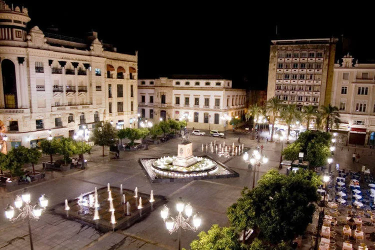 
	C&oacute;rdoba, na Argentina: foram registrados s&eacute;rios danos materiais na infraestrutura de servi&ccedil;os p&uacute;blicos e im&oacute;veis particulares
 (brightstorm/Thinkstock)