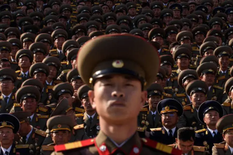 
	Coreia do Norte: ap&oacute;s o endurecimento das san&ccedil;&otilde;es por parte da ONU, a Coreia do Norte lan&ccedil;ou, na quinta-feira, m&iacute;sseis de curto alcance
 (Ed Jones / AFP)