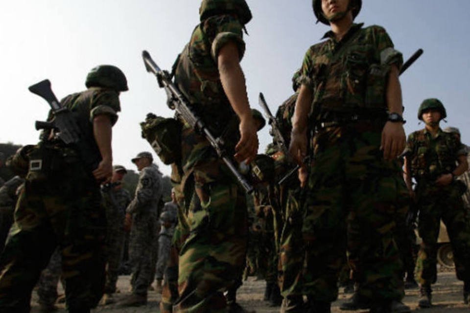 Tropas sul-coreanas trocam tiros com soldado fugitivo