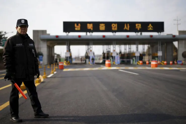 
	Kaesong: al&eacute;m disso, o regime de Kim Jong-un determinou o corte das duas linhas de comunica&ccedil;&atilde;o com a Coreia do Sul
 (Kim Hong-Ji / Reuters)