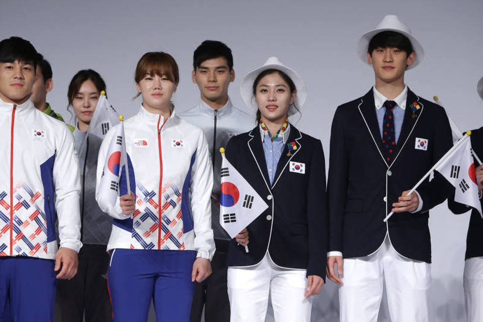 Coreia do Sul apresenta roupa contra zika para Olimpíadas