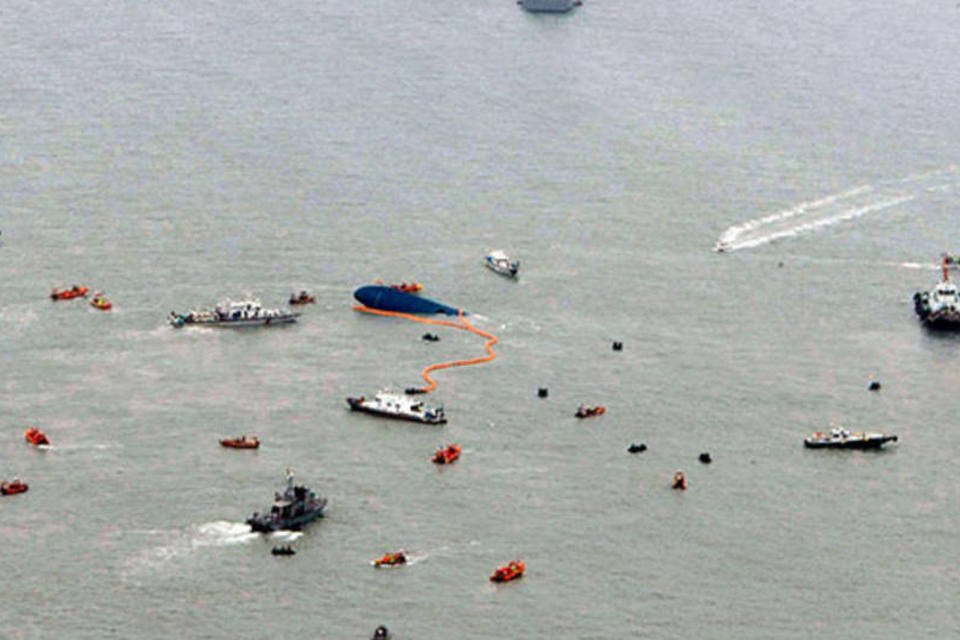 11 tripulantes de balsa coreana são acusados de homicídio