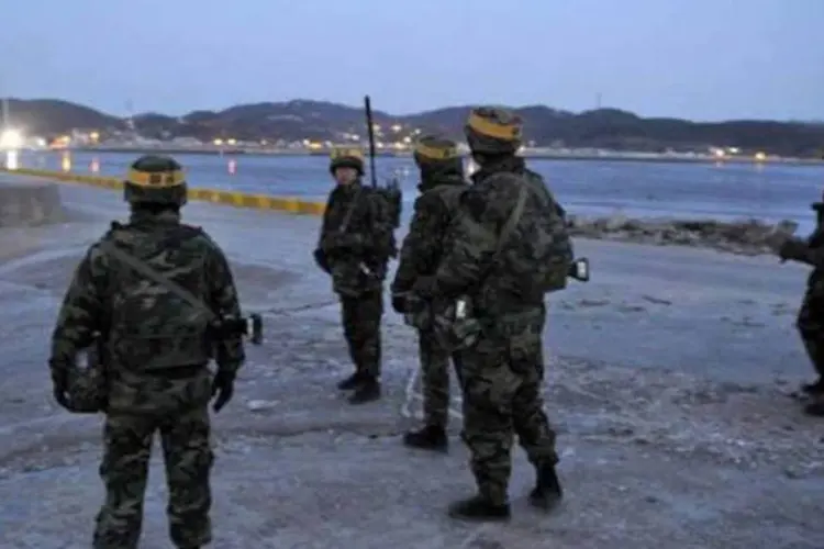 Soldados se preparam para iniciar treinamento neste fim de semana (Kim Jae-Hwan/AFP)