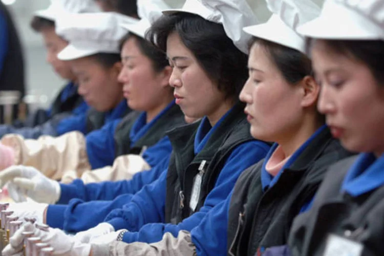 
	Kaesong: ao fechar Kaesong, o Sul acabou com o &quot;&uacute;ltimo&quot; v&iacute;nculo entre o Norte e o Sul, o que constitui uma &quot;perigosa declara&ccedil;&atilde;o de guerra&quot;
 (Seokyong Lee/Bloomberg News)