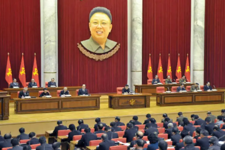 Coreia do Norte: Integrante do governo pediu aos representantes estrangeiros que informem até o dia 10 sua decisão: permanecer em Pyongyang, transferir o escritório a outra cidade da Coreia do Norte ou deixar o país.  (REUTERS/KCNA)