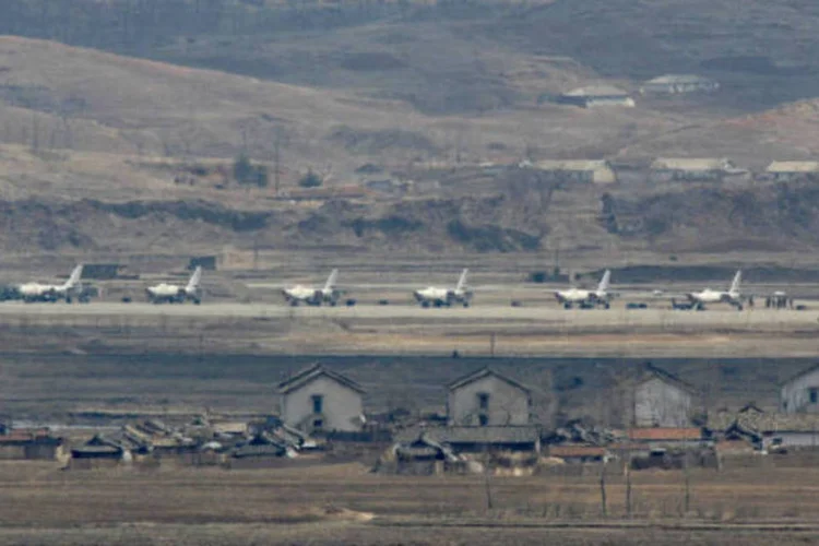 Coreia do Norte: país asiático, que tem feito uma série de ameaças sobre um conflito iminente contra os Estados Unidos e a Coreia do Sul, pediu às embaixadas na semana passada que considerassem retirar seus diplomatas do país. (REUTERS/Jacky Chen)