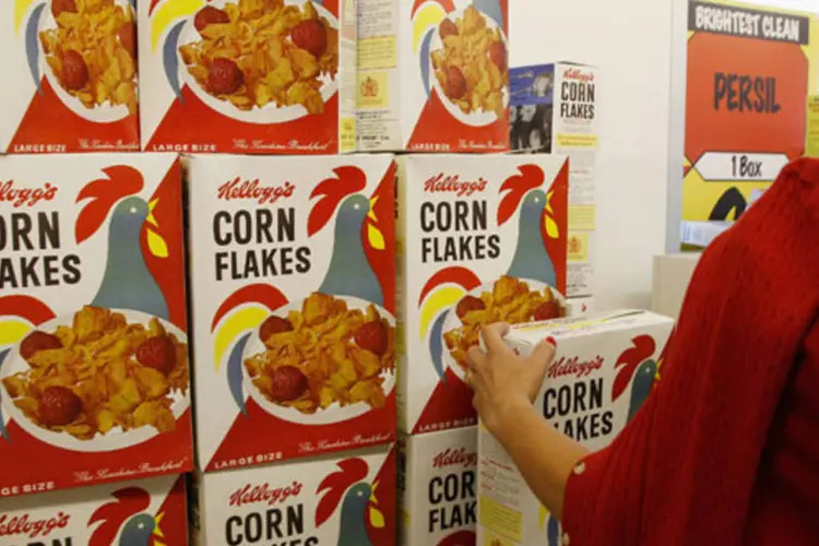 
	Corn Flakes: companhia disse que 75% que seus cereais na Am&eacute;rica do Norte est&atilde;o sendo produzidos sem corantes artificiais e mais da metade sem sabores artificiais
 (Getty Images)