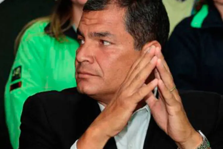 
	Rafael Correa durante entrevista coletiva em Quito: o presidente reafirmou que &quot;isto estava planejado desde antes dos resultados de 23 de fevereiro&quot;
 (JUAN CEVALLOS/AFP)