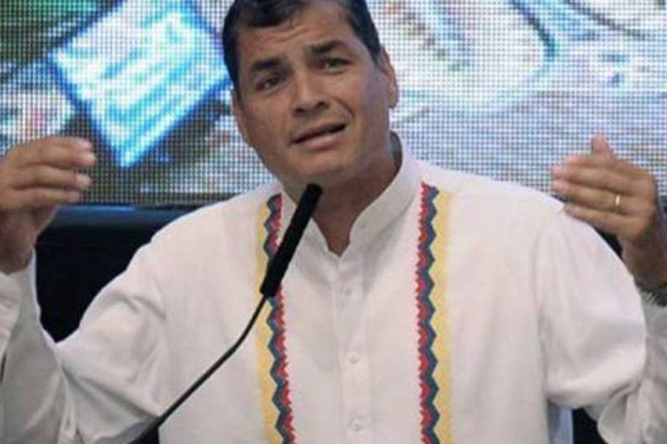 Correa cede à exploração de petróleo na Amazônia